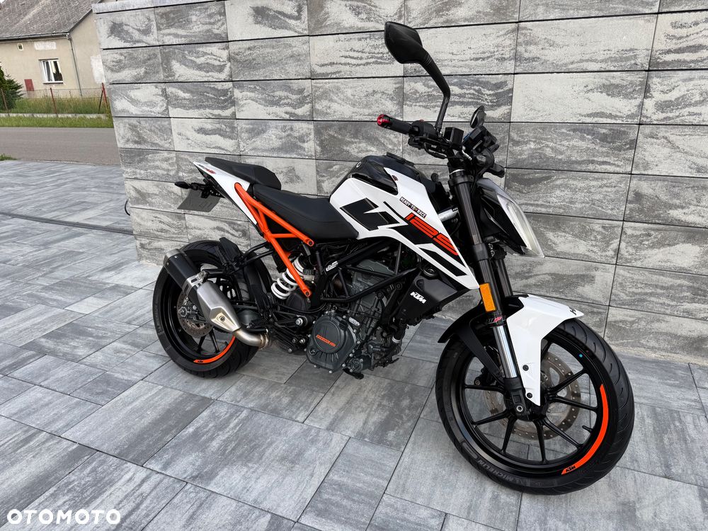 KTM Duke 125 - 14