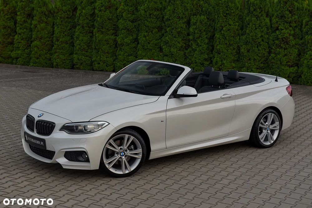 BMW Seria 2 220d M Sport - 8