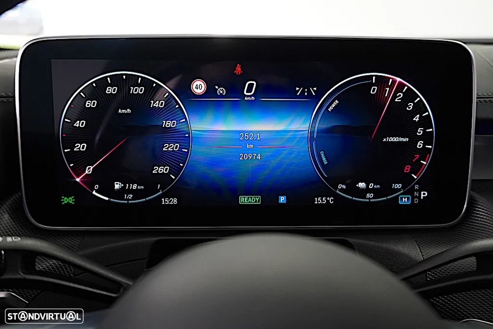 Mercedes-Benz C 300 e AMG Line - 38