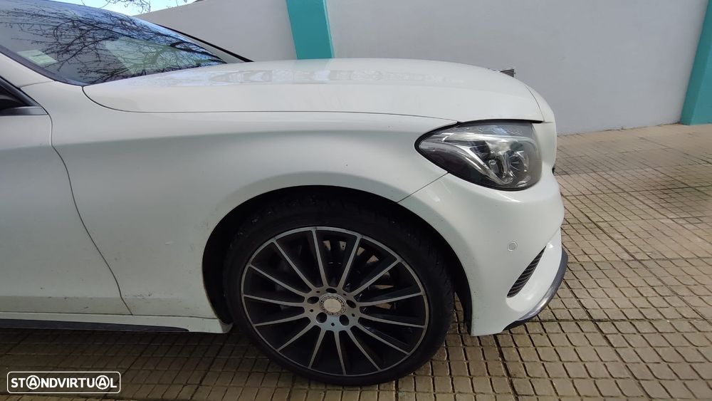 Mercedes-Benz C 300 BlueTEC Hybrid - 4