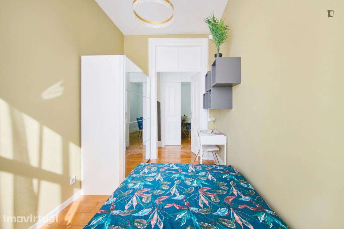 Quarto - localizado em Santos Lisbon - Grande imagem: 2/15