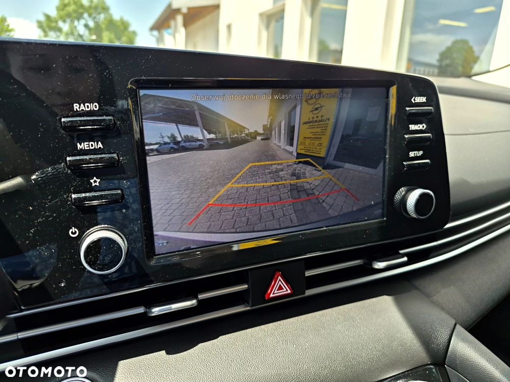 Hyundai Elantra 1.6 Smart - 11