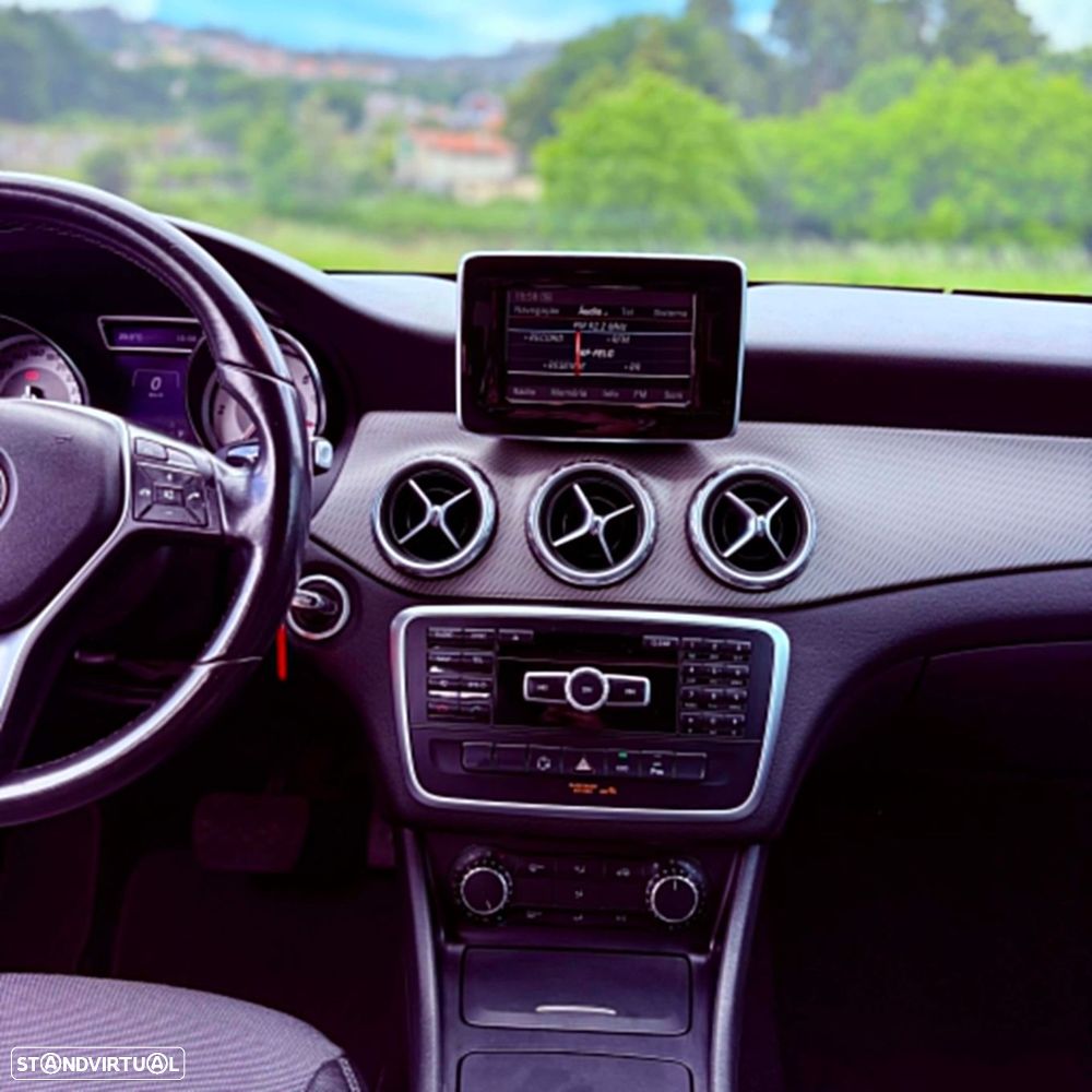 Mercedes-Benz GLA 180 CDI Urban Aut. - 17