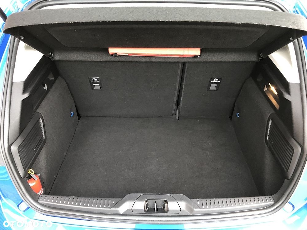 Ford Focus - 23