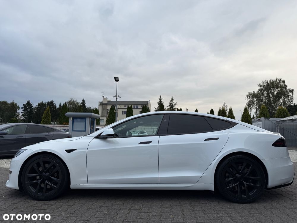 Tesla Model S Long Range - 8