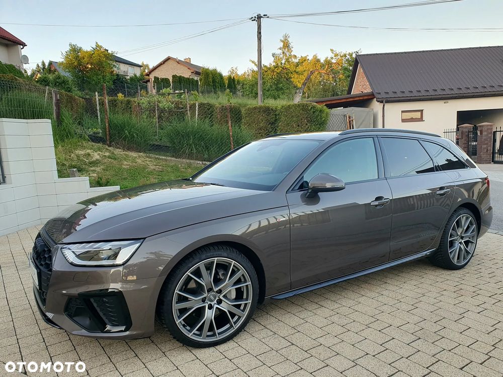 Audi A4 Avant 40 TDI quattro S tronic S line - 33