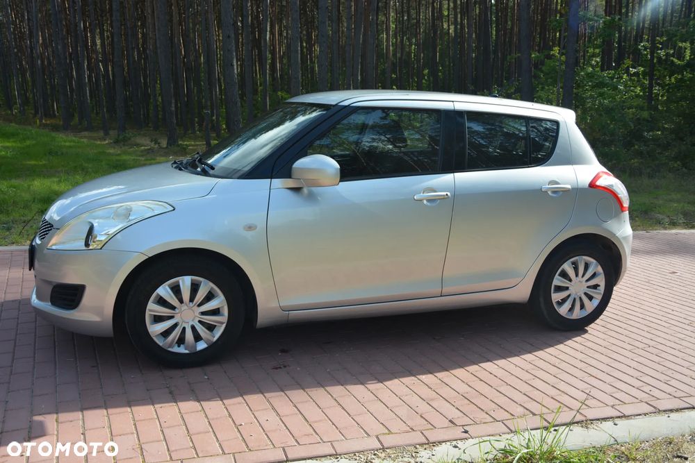 Suzuki Swift 1.2 Comfort Plus - 4