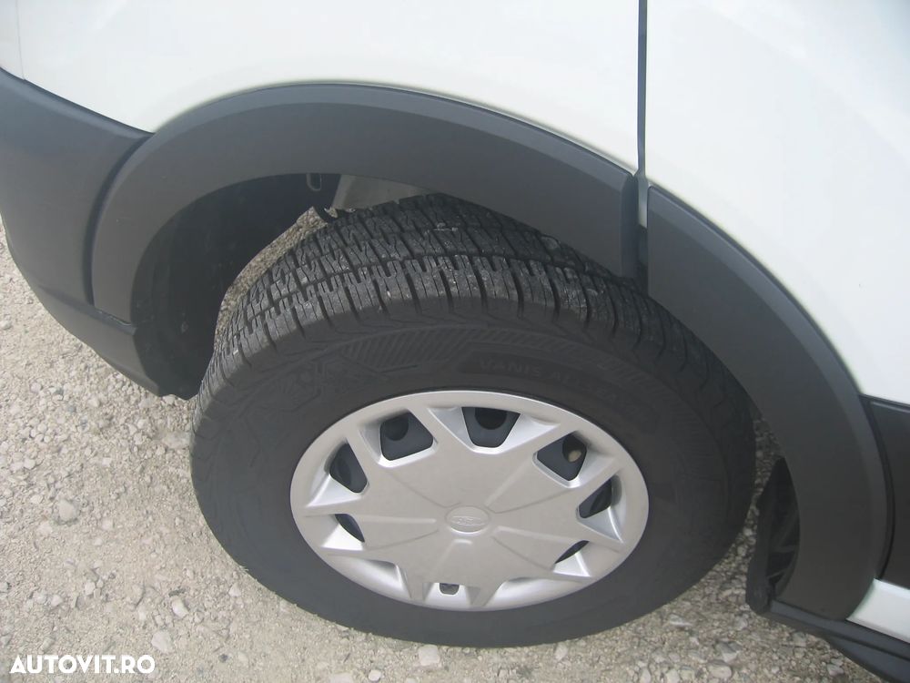 Ford TRANSIT 3 LOC. PLATFORMA cu PRELATA , AC. - 18