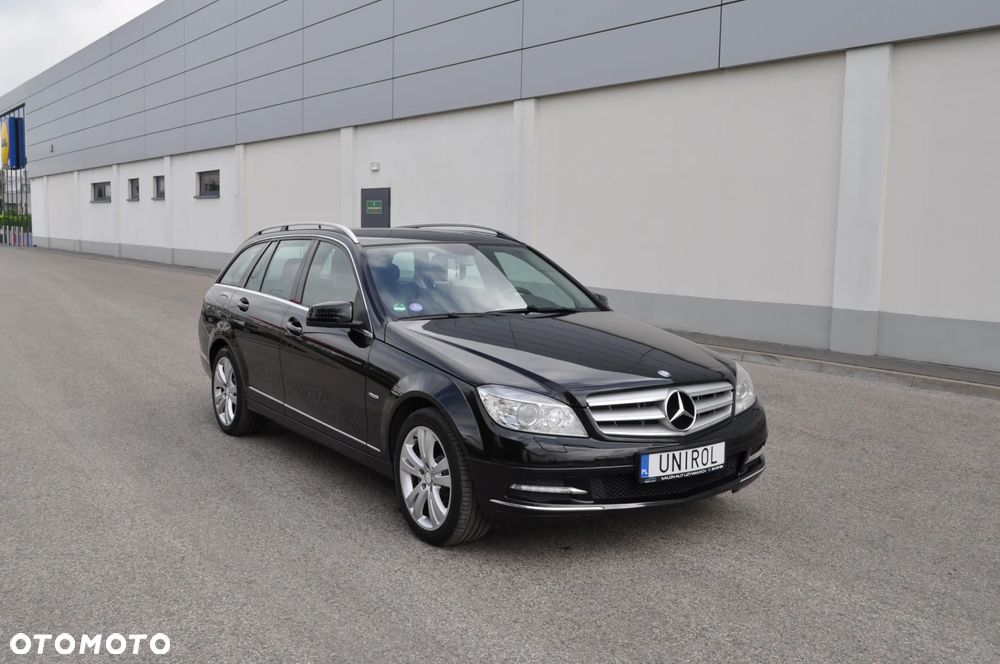 Mercedes-Benz Klasa C 200 CGI Automatik BlueEFFICIENCY Avantgarde - 5