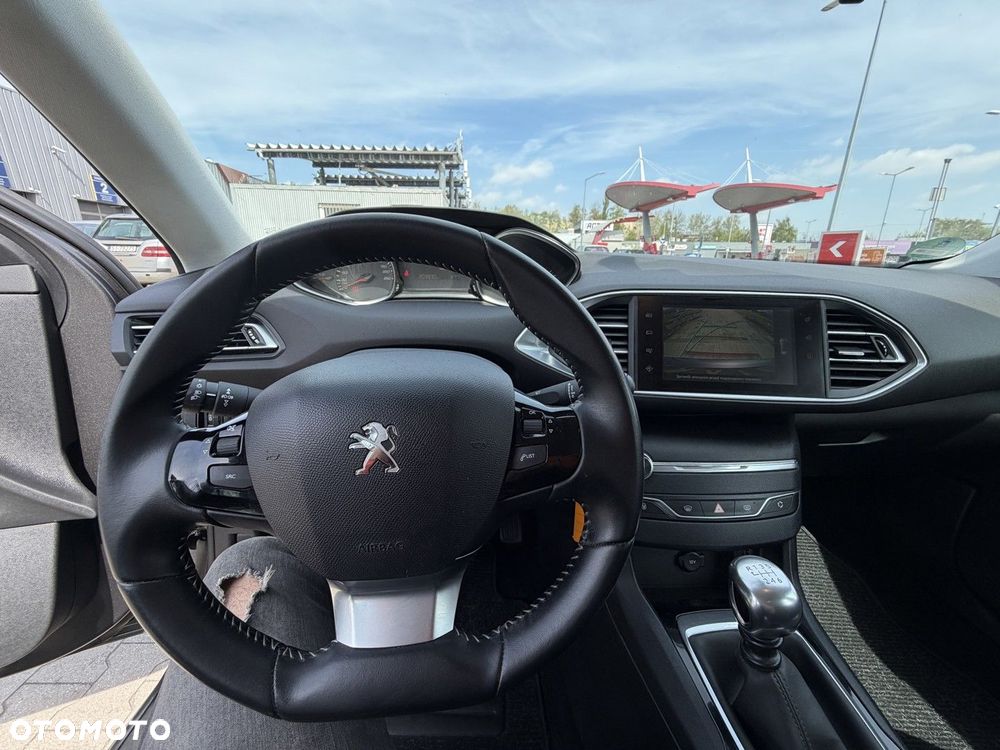 Peugeot 308 - 19