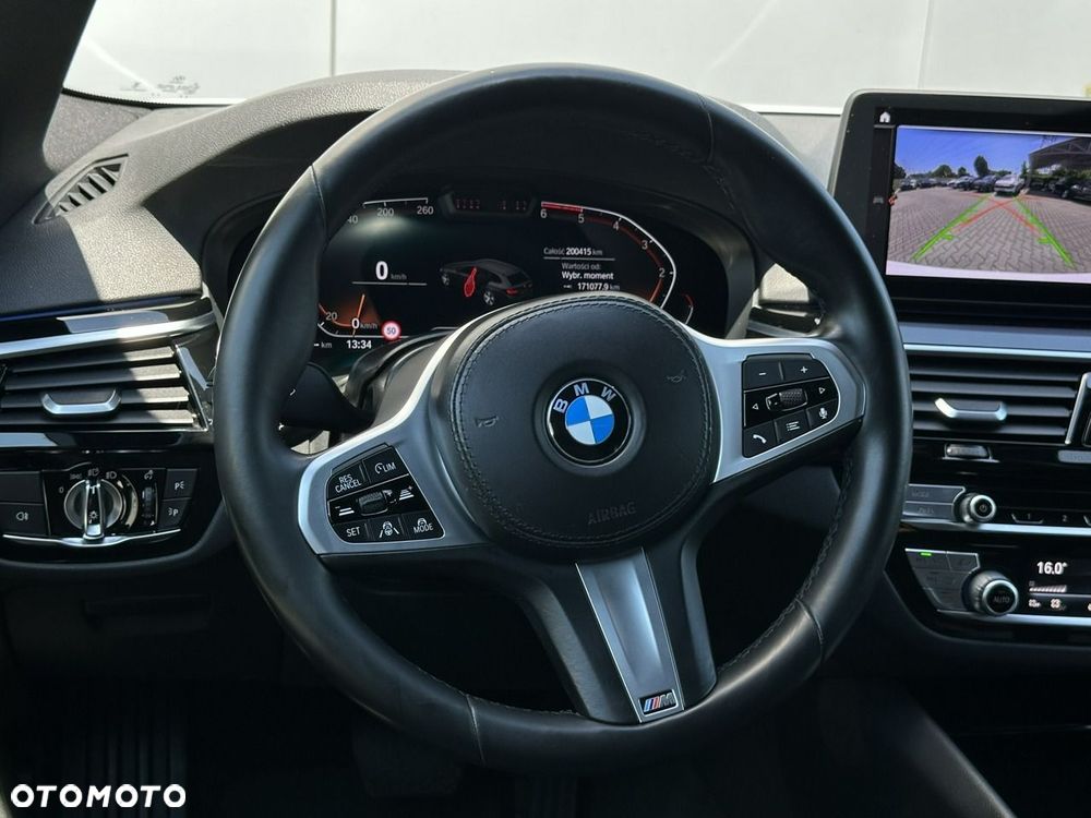 BMW Seria 5 - 21