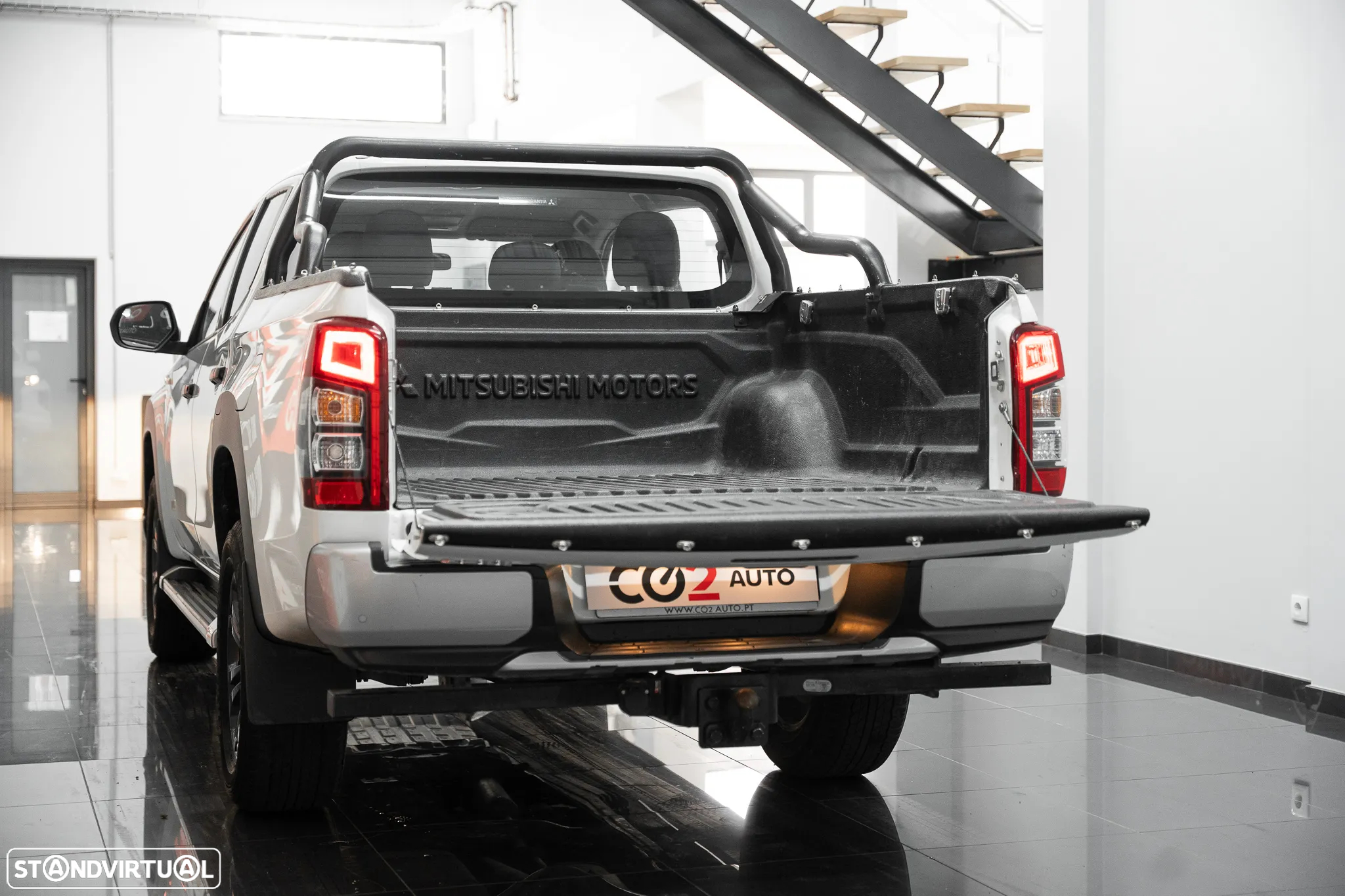Mitsubishi L200 2.3 DI-D Club Invite 4WD - 13