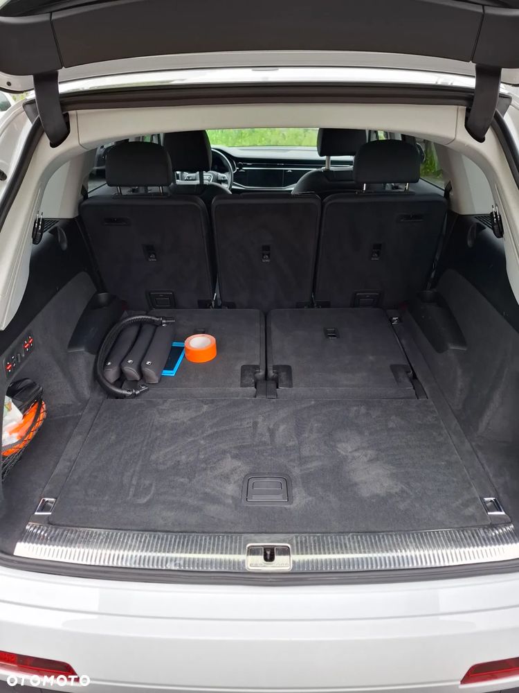 Audi Q7 - 10