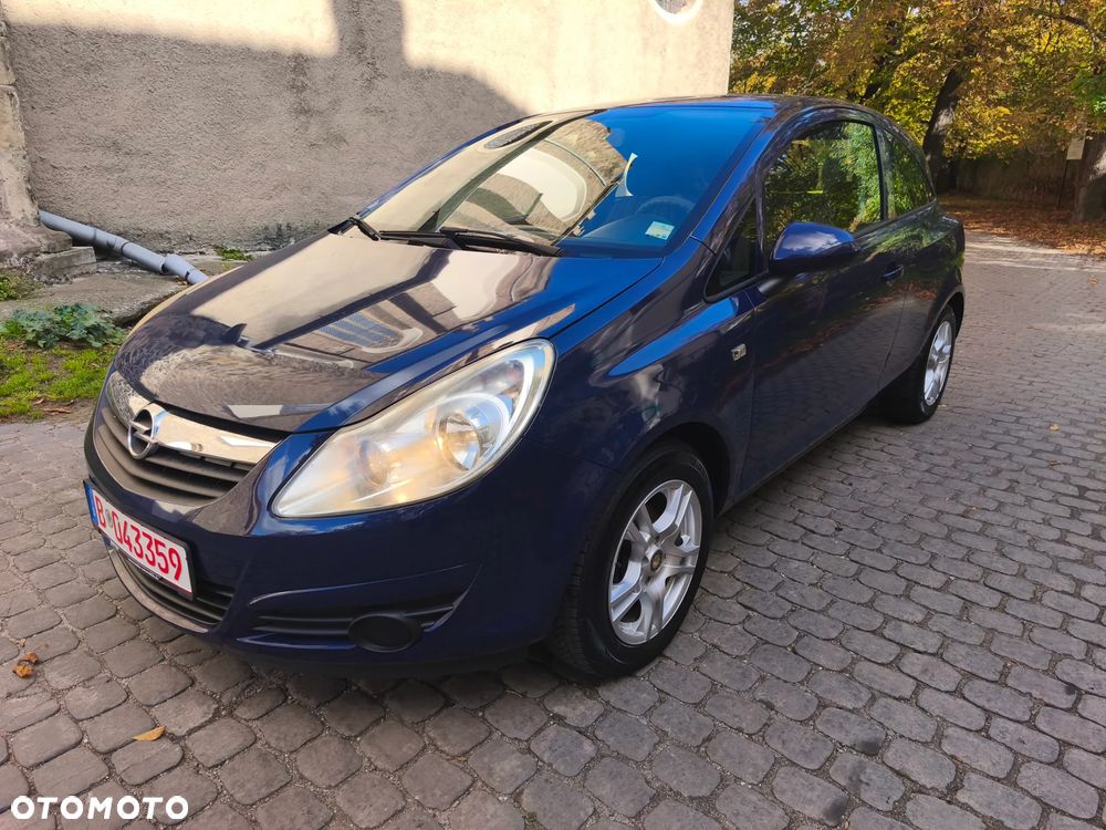 Opel Corsa 1.0 12V Innovation 110 Jahre - 1
