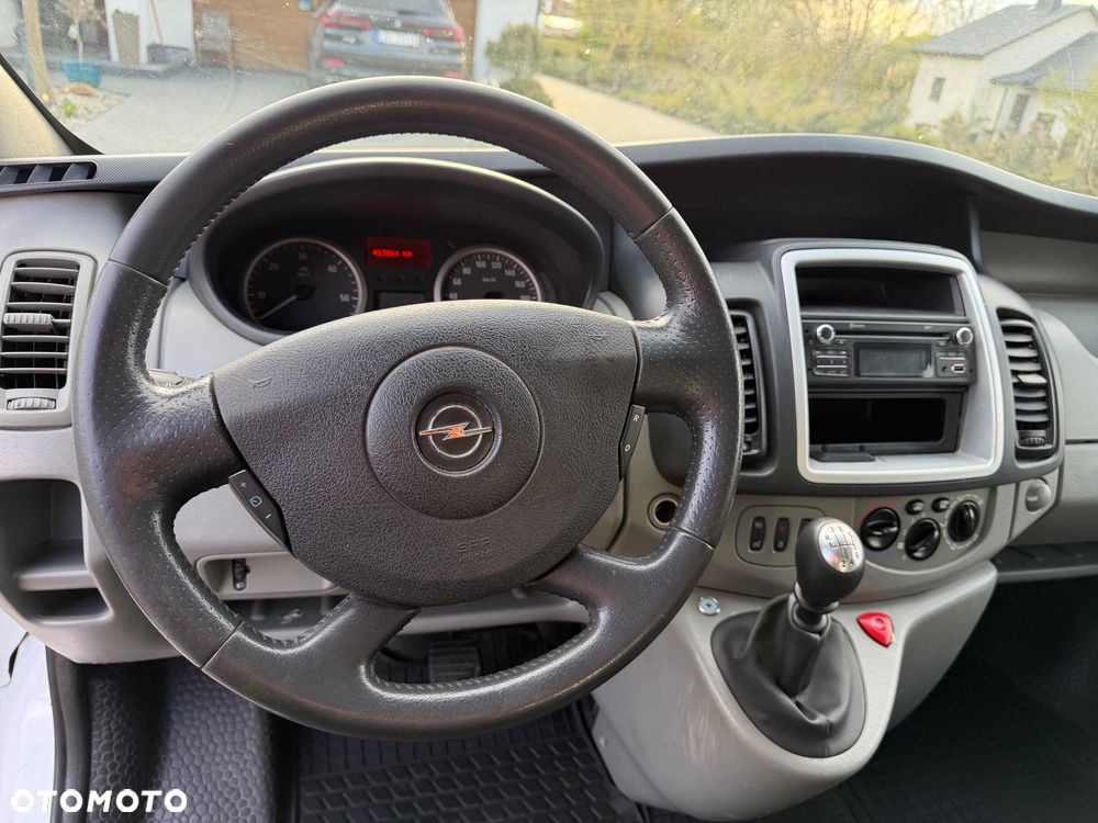 Opel VIVARO / 2.0 dCi / L2H1 / Klima / TRAFIC / 2x drzwi odsuwane - 17