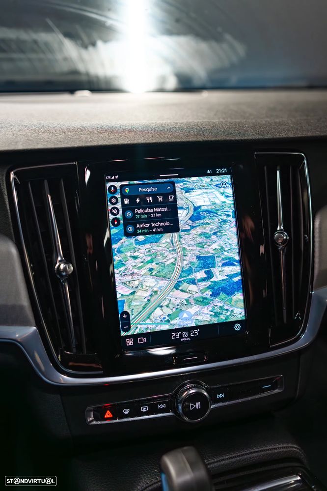 Volvo V90 2.0 T8 PHEV Inscription Expression AWD - 17