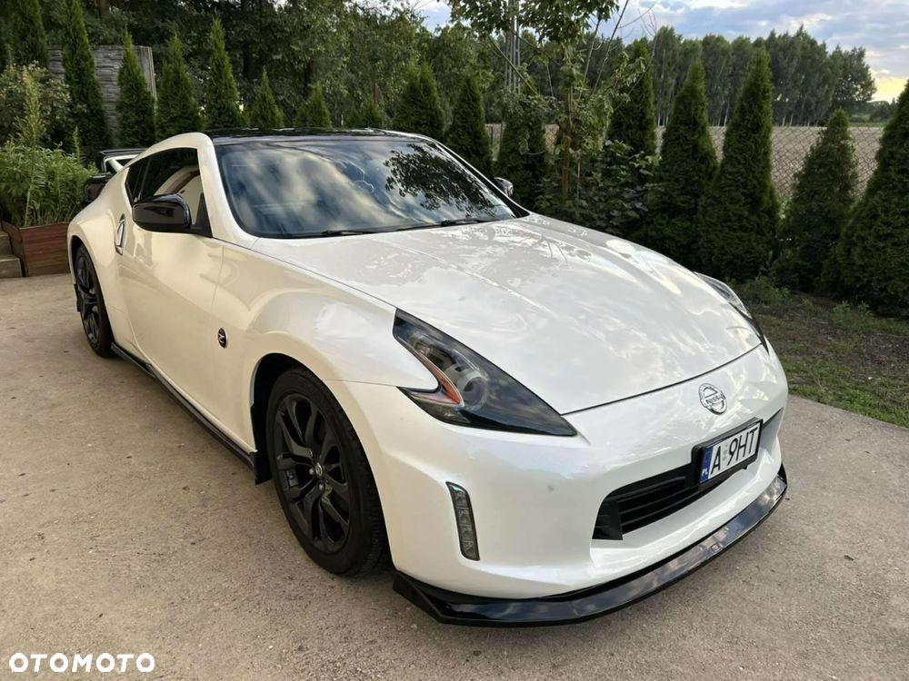 Nissan 370 Z - 1