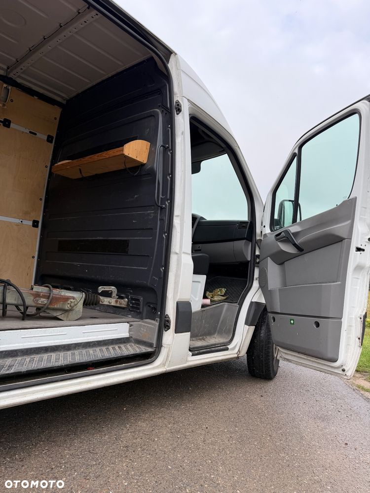 Mercedes-Benz Sprinter - 12