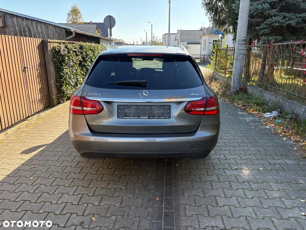 Mercedes-Benz Klasa C 220 d 4Matic 9G-TRONIC - 2