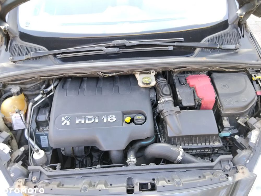 Peugeot 308 - 12