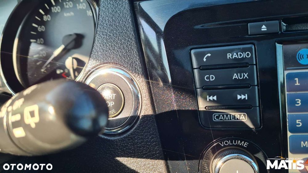 Nissan X-Trail - 25