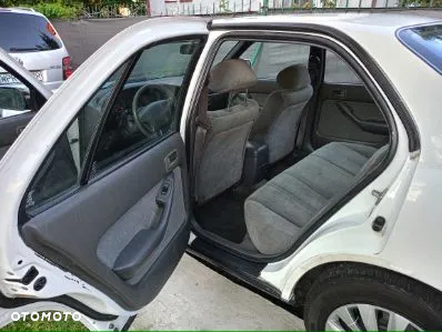Toyota Camry - 6