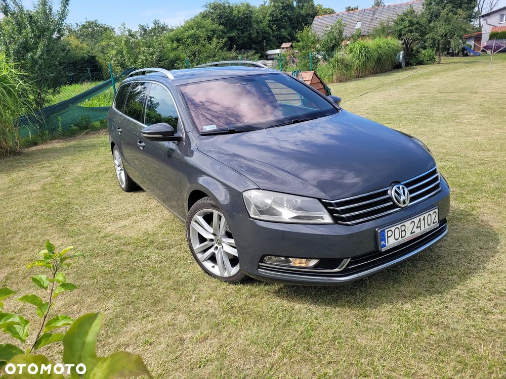 Volkswagen Passat 2.0 TDI Edition 40 DSG - 8