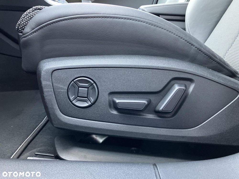 Audi A6 Avant 50 TFSI e PHEV Quattro S Line S tronic - 12