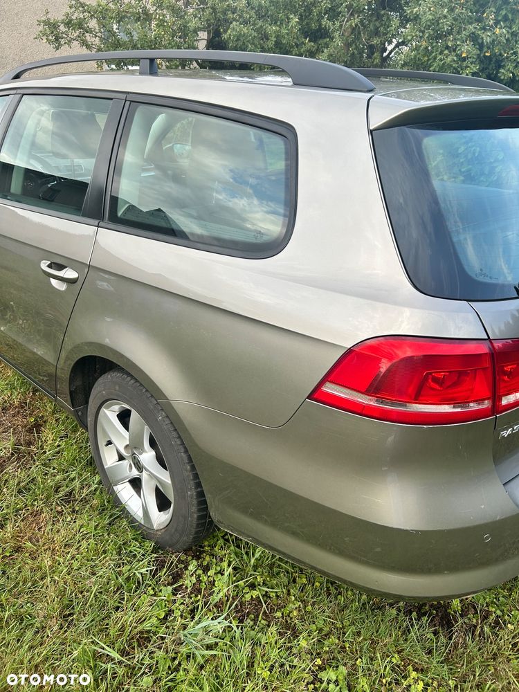 Volkswagen Passat 1.6 TDI Trendline - 10