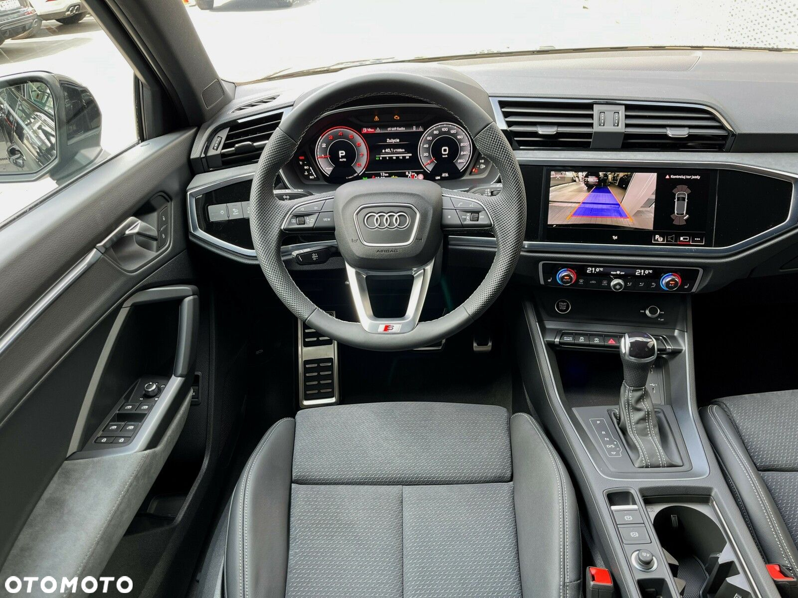 Audi Q3 Sportback - 4