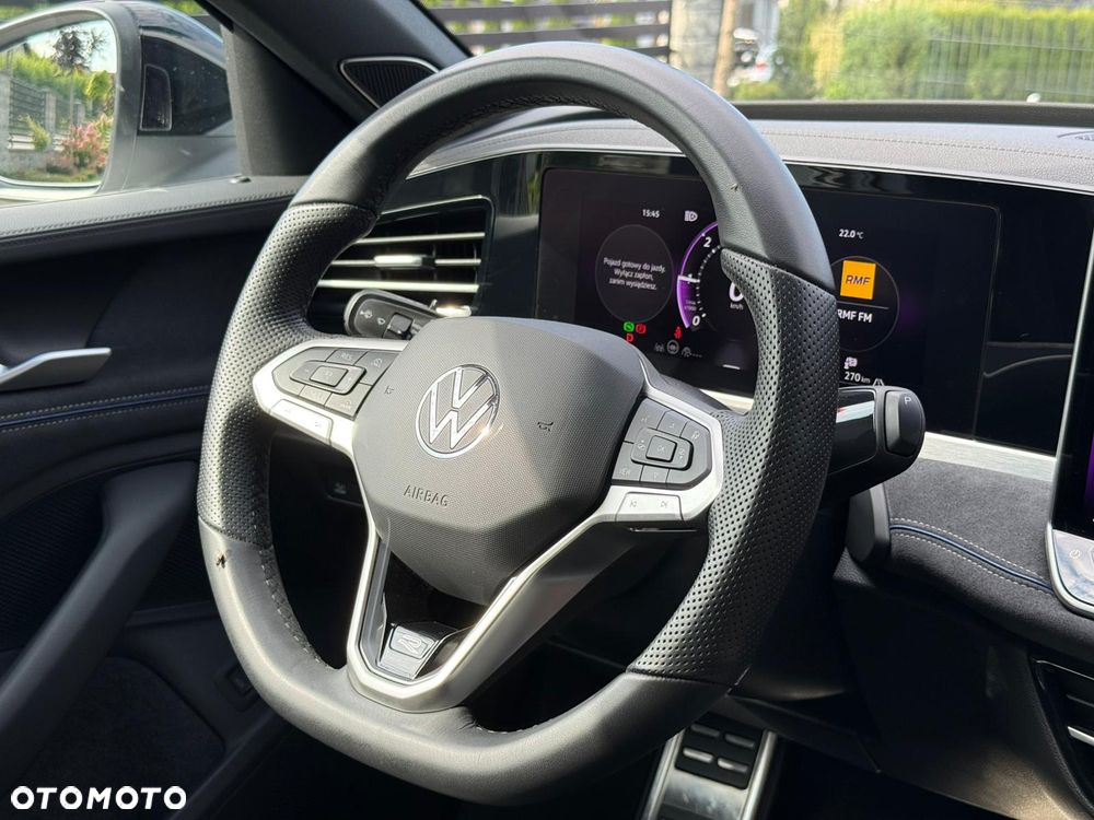 Volkswagen Passat - 10