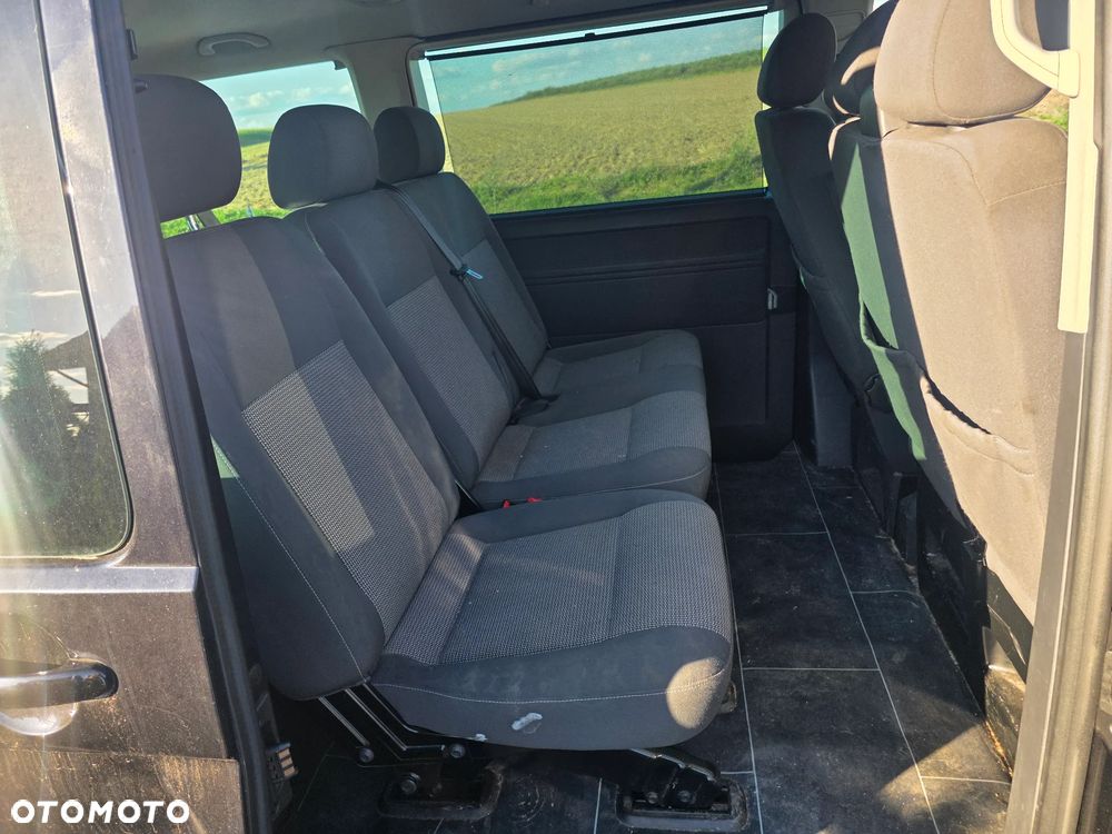 Volkswagen Caravelle L1 Comfortline - 12