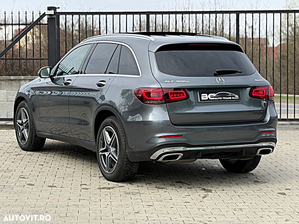 Mercedes-Benz GLC - 23