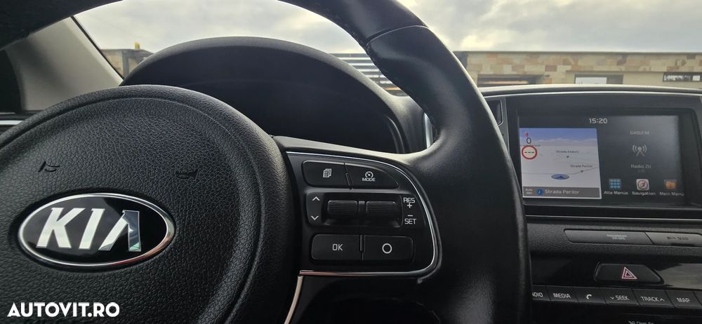 Kia Sportage 2,0 CRDI AWD Aut. Platinum - 26