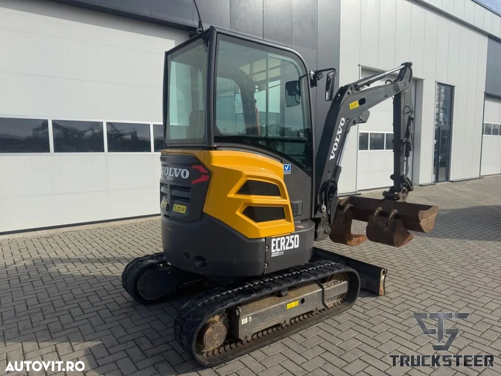 Volvo ECR 25D - 4