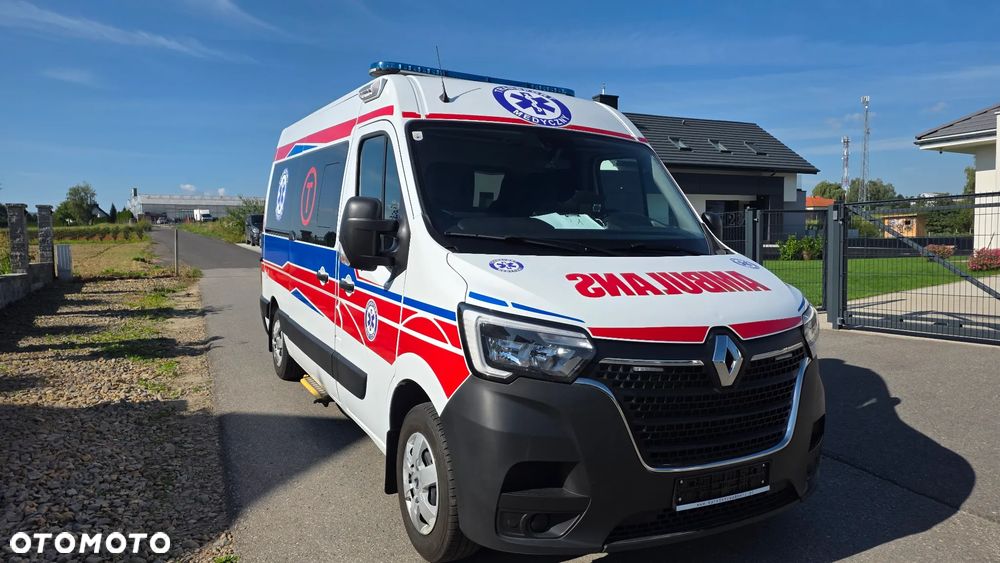 Renault Master Ambulans karetka gwarancja - 1