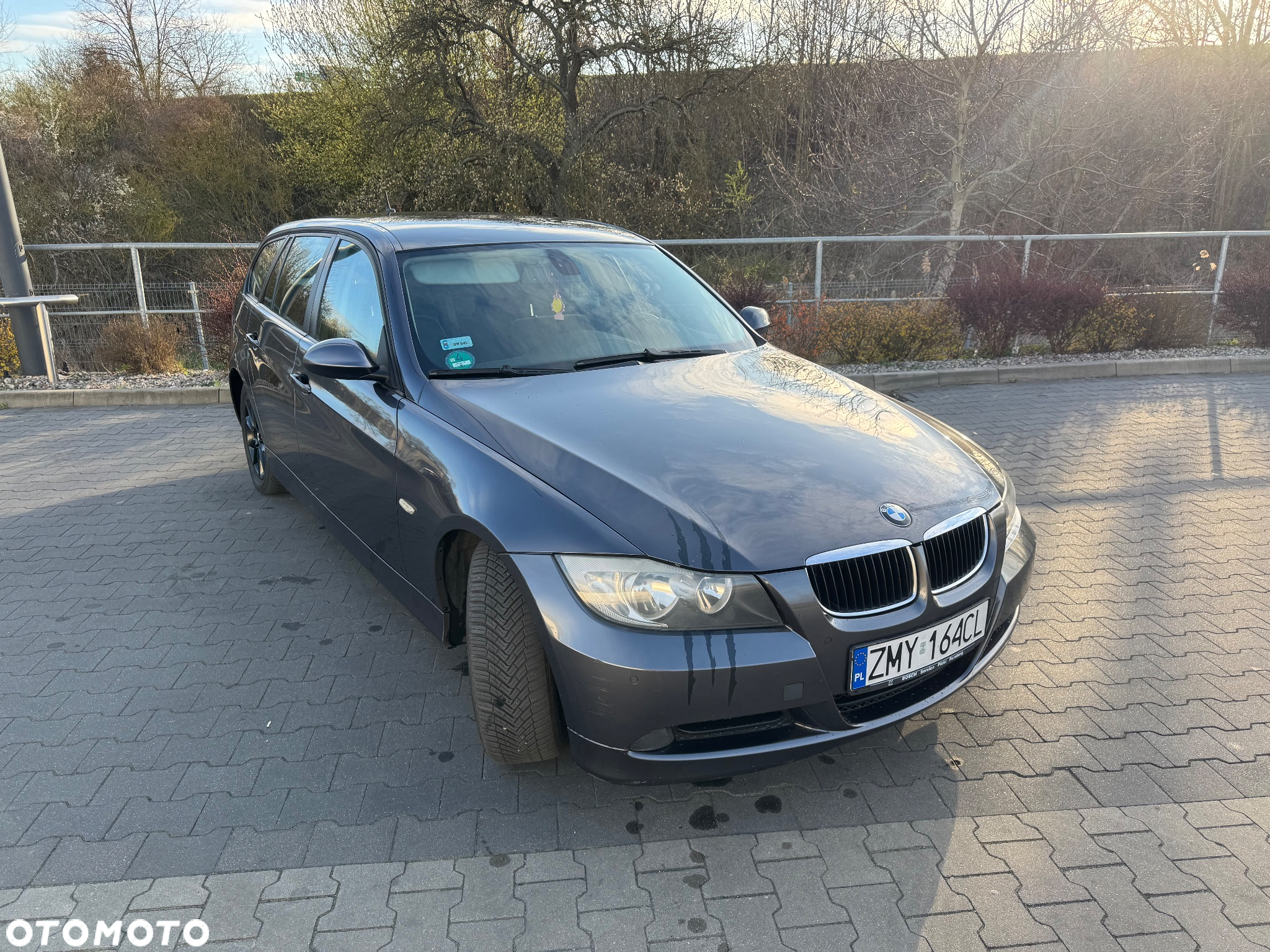 BMW Seria 3 320d DPF Touring - 2