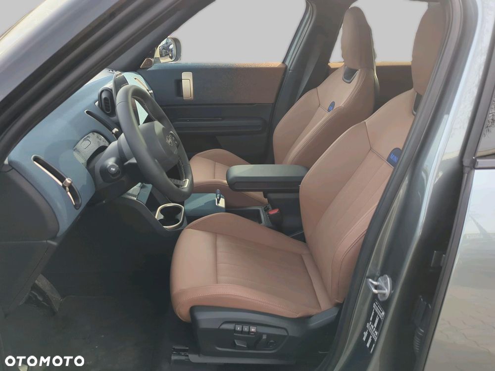 MINI Countryman C mHEV Linia Favoured - 10