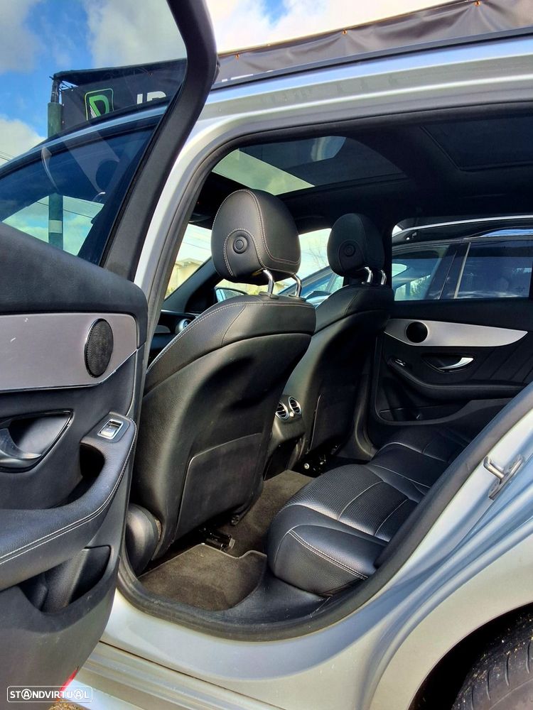 Mercedes-Benz C 300 - 7