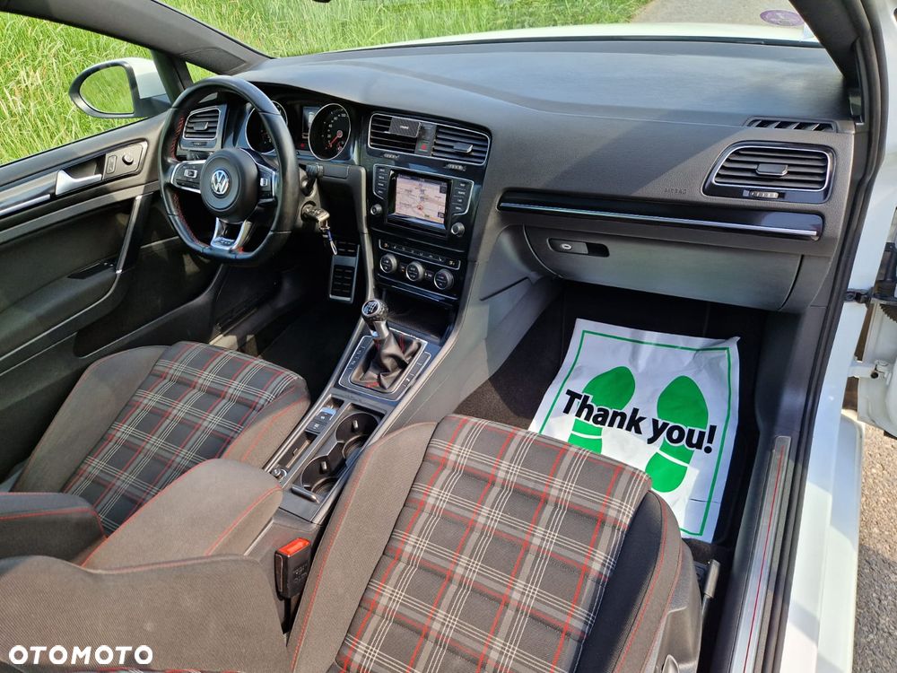 Volkswagen Golf 2.0 TSI BMT GTI - 17