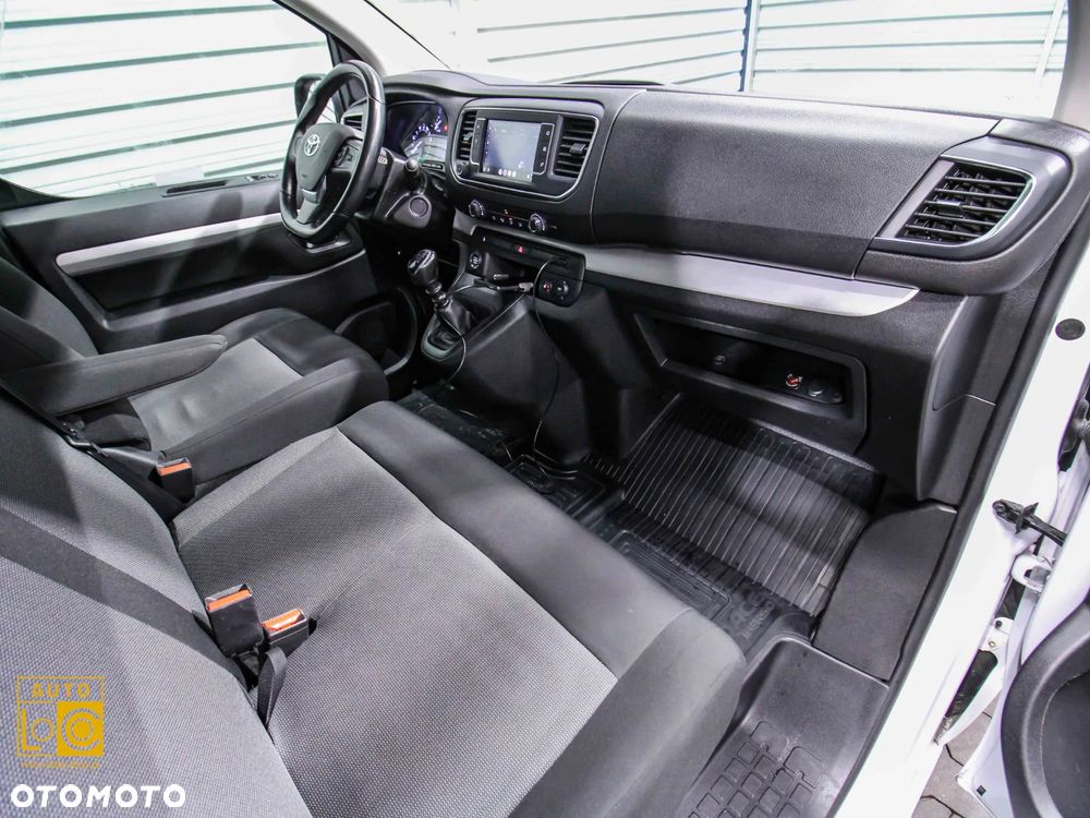 Toyota Proace Verso 2.0 D4-D Long Family - 11
