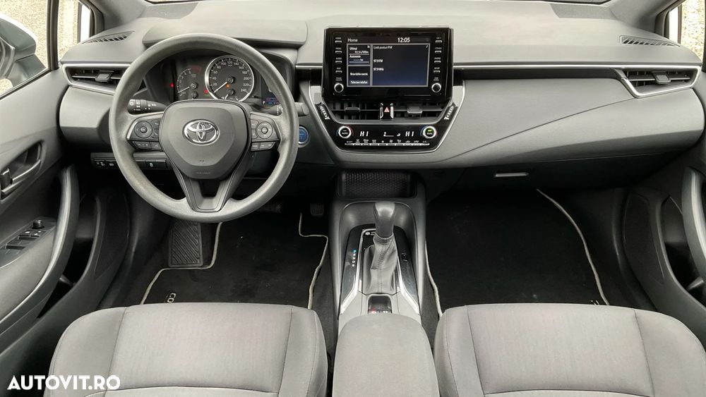Toyota Corolla 1.8 HSD TS Eco - 11