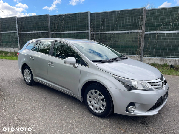 Toyota Avensis Combi 2.0 D-4D Comfort