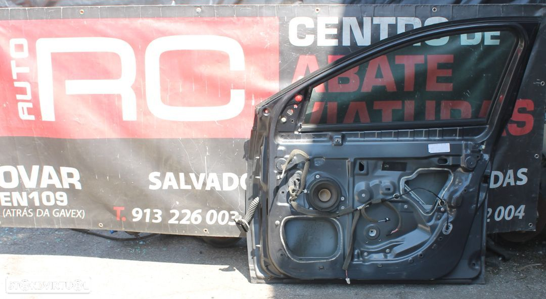 Porta da Frente do Lado Direito Renault Megane III - 2