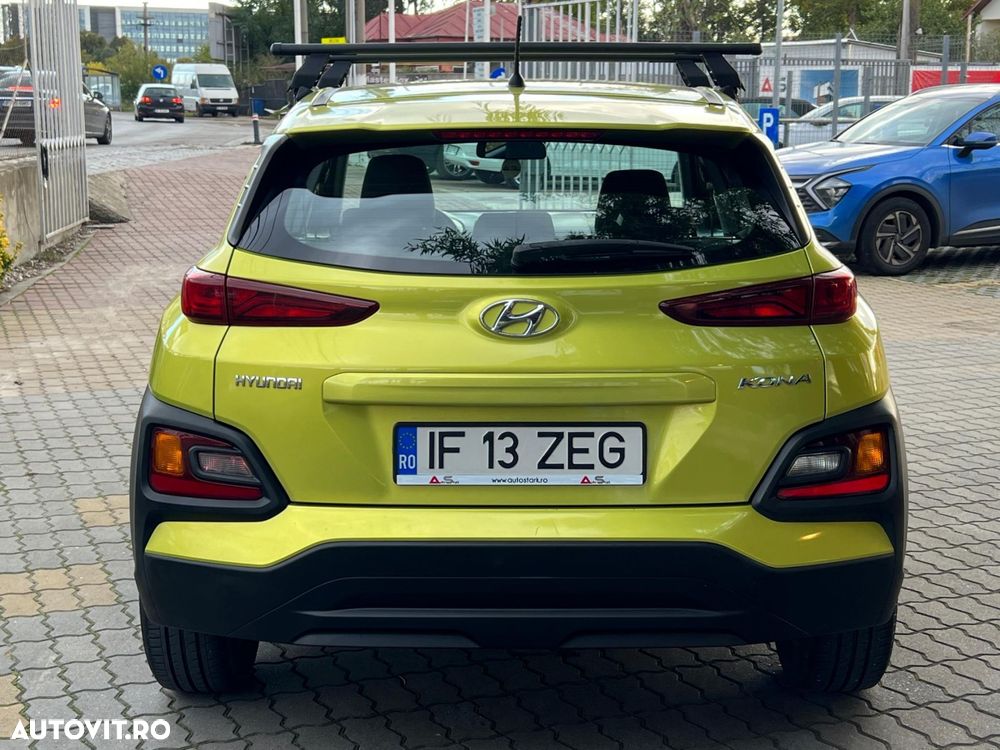 Hyundai KONA - 13
