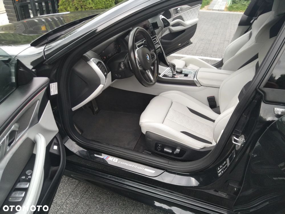 BMW M8 - 11