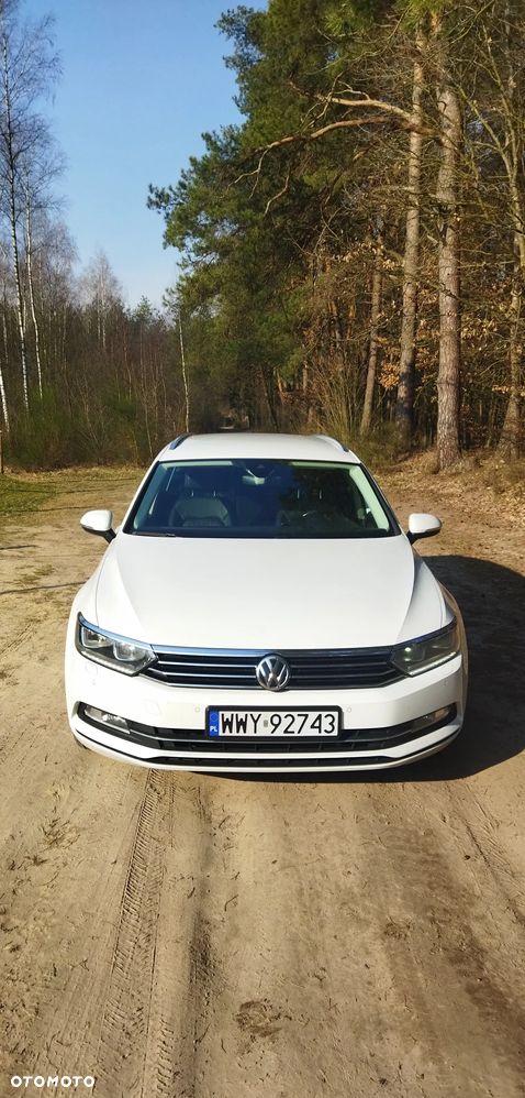 Volkswagen Passat - 11