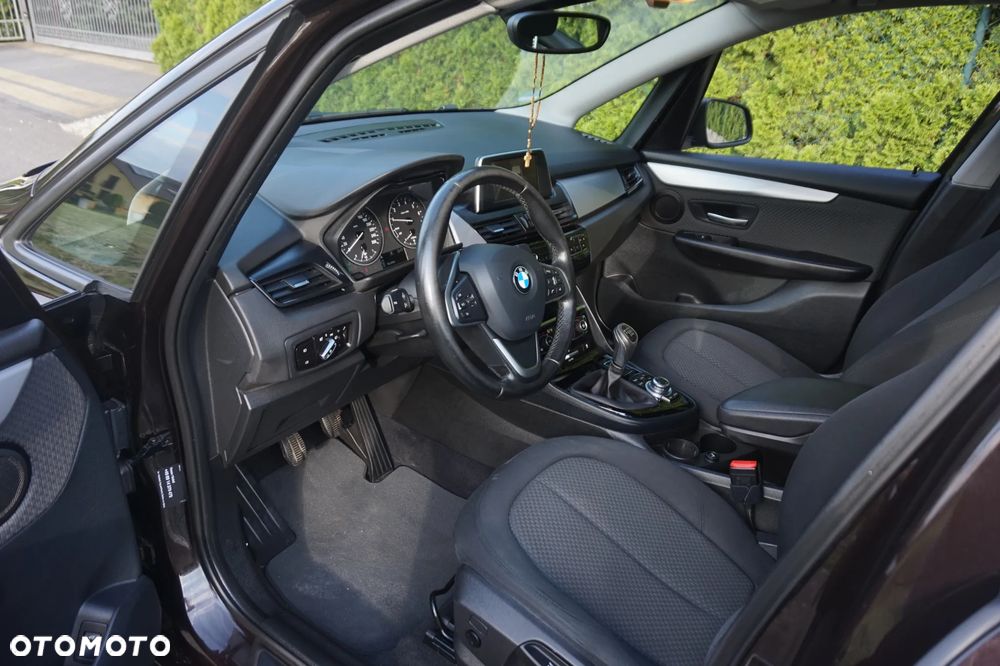 BMW Seria 2 - 22