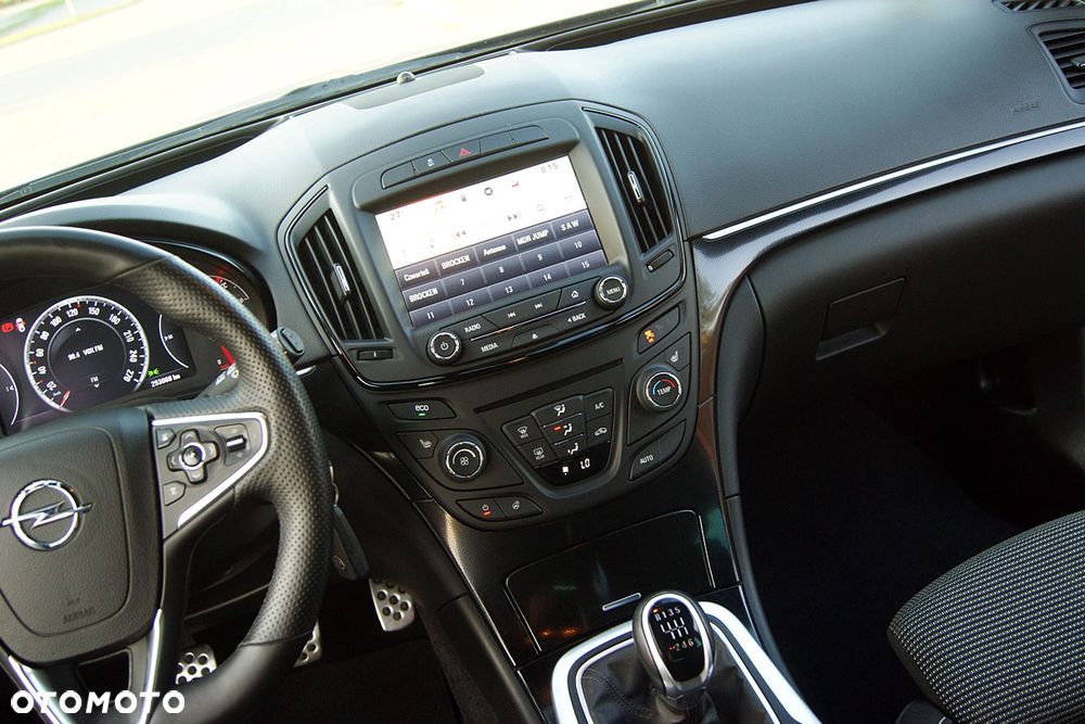 Opel Insignia 2.0 CDTI Cosmo S&S - 31