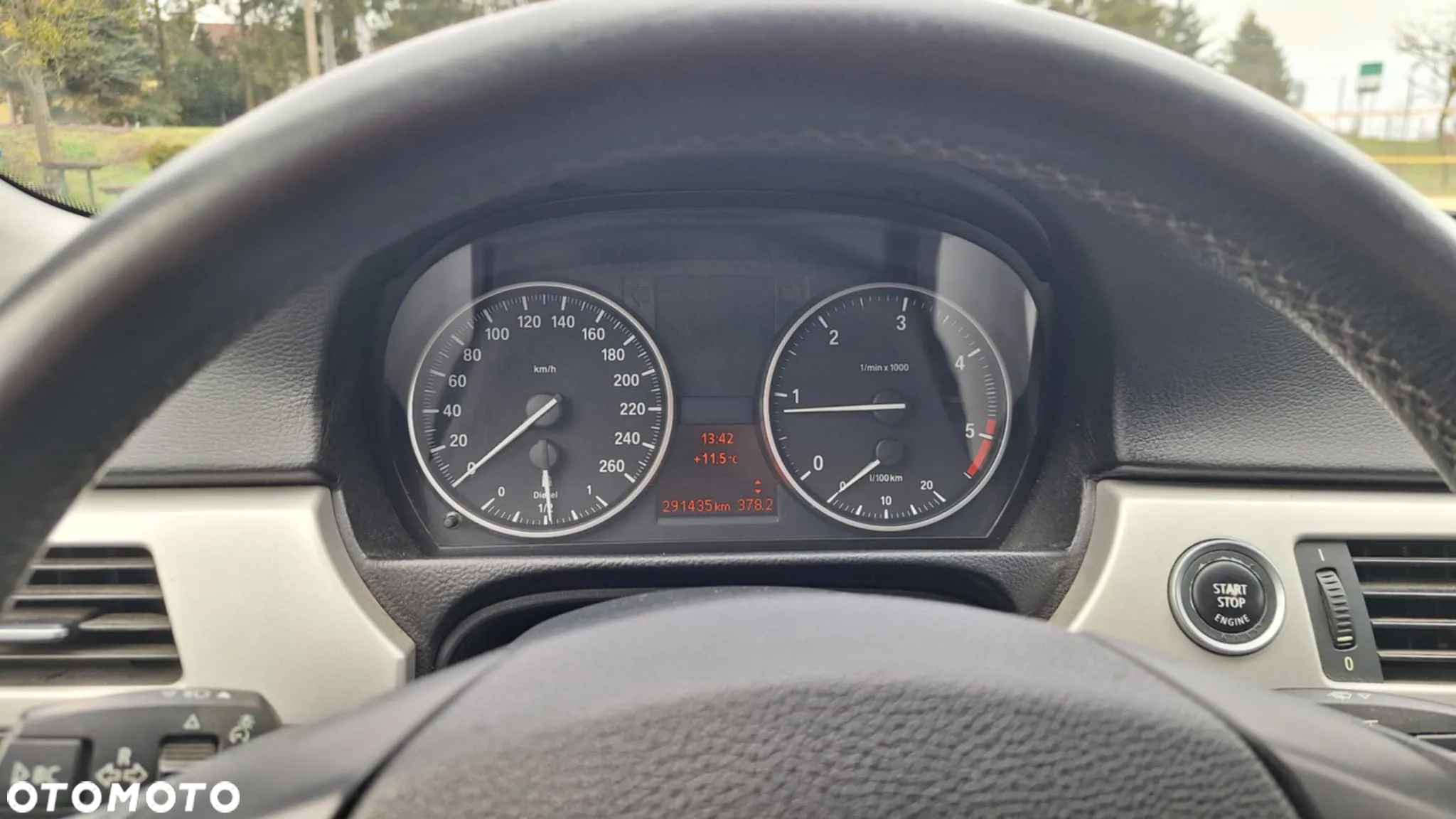 BMW Seria 3 318d - 20